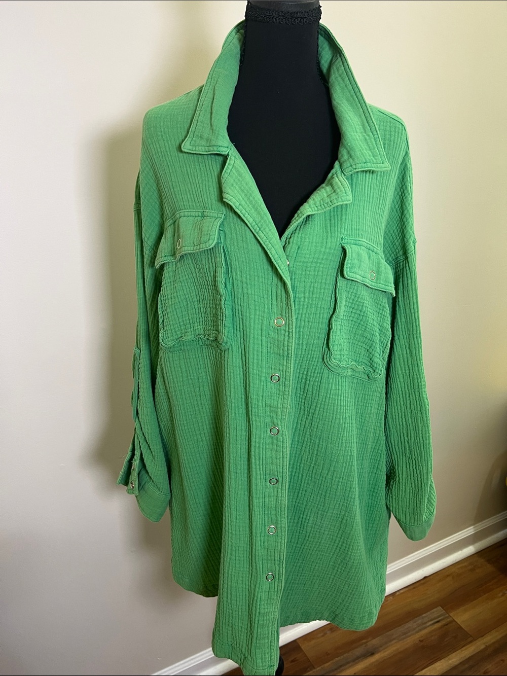 Womens Green Button-Up Textured Shirt dress